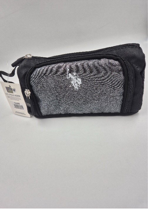 US POLO   קלמר שחור עם כסף נצנץ